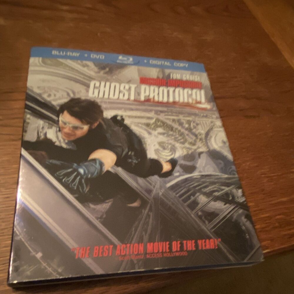 MISSION: IMPOSSIBLE 4-GHOST PROTOCOL BLURAY/DVD NEAR MINT CRUISE